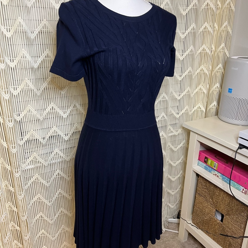 NWT Draper James Navy Nassau Blue Crew Neck A-Line Sweater Dress Small New - Picture 6 of 12